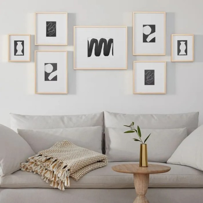 Unique wall decor for living room