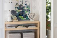 Entrance console table decor ideas