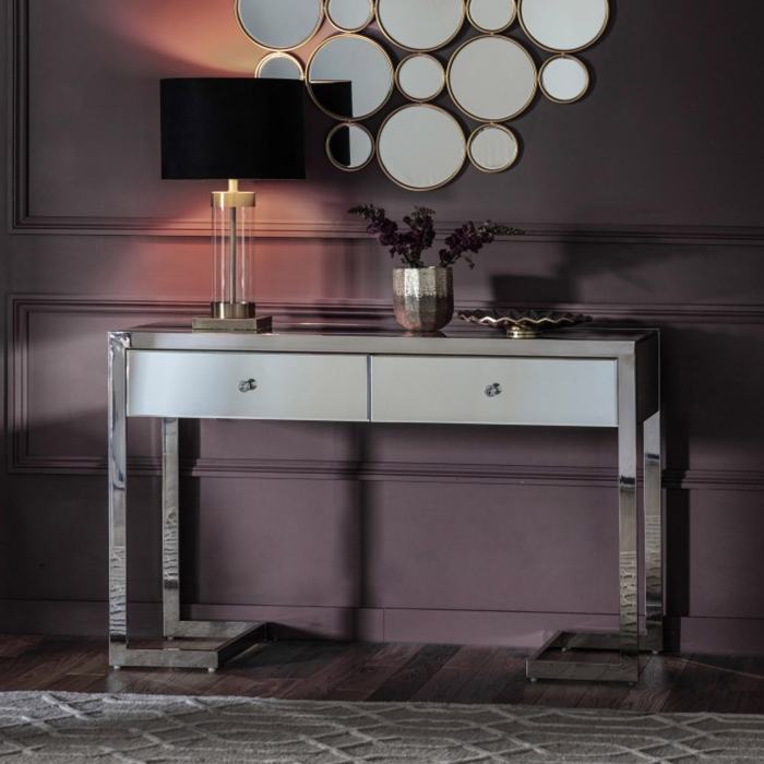 Console table decor with mirror