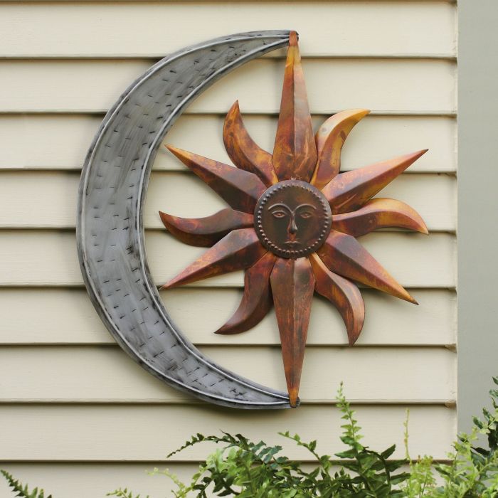 Outdoor metal wall decor