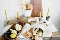 Table decor with candles