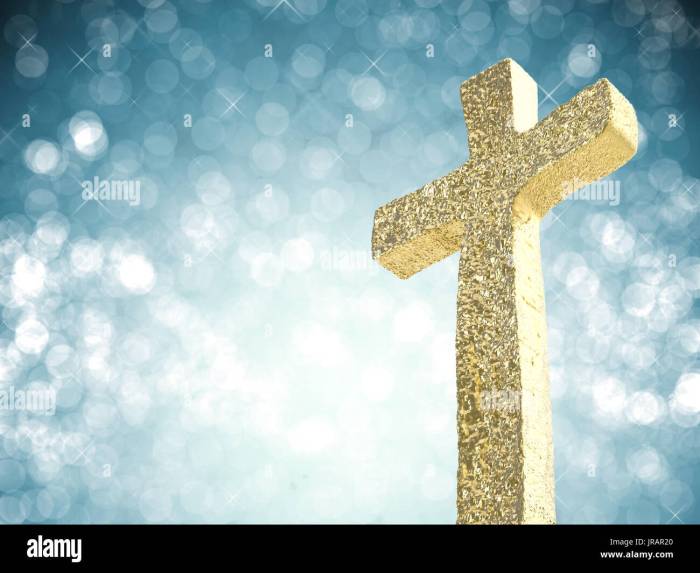 Gold cross wall decor