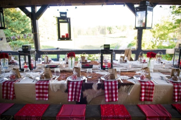 Western wedding table decor